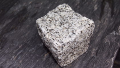 Pflastersteine – Granit grau 5x5cm