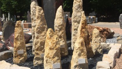 Findling – Jura Obelisk